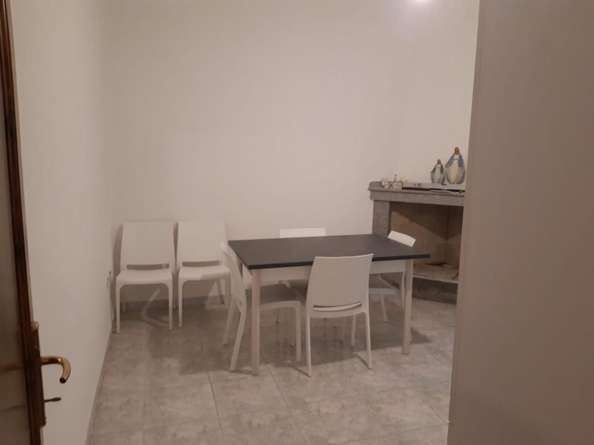 Appartamento Mare Sardegna Siniscola A 6 Km Da La Caletta Santa Lucia Capo Comino Berchida Exterior photo